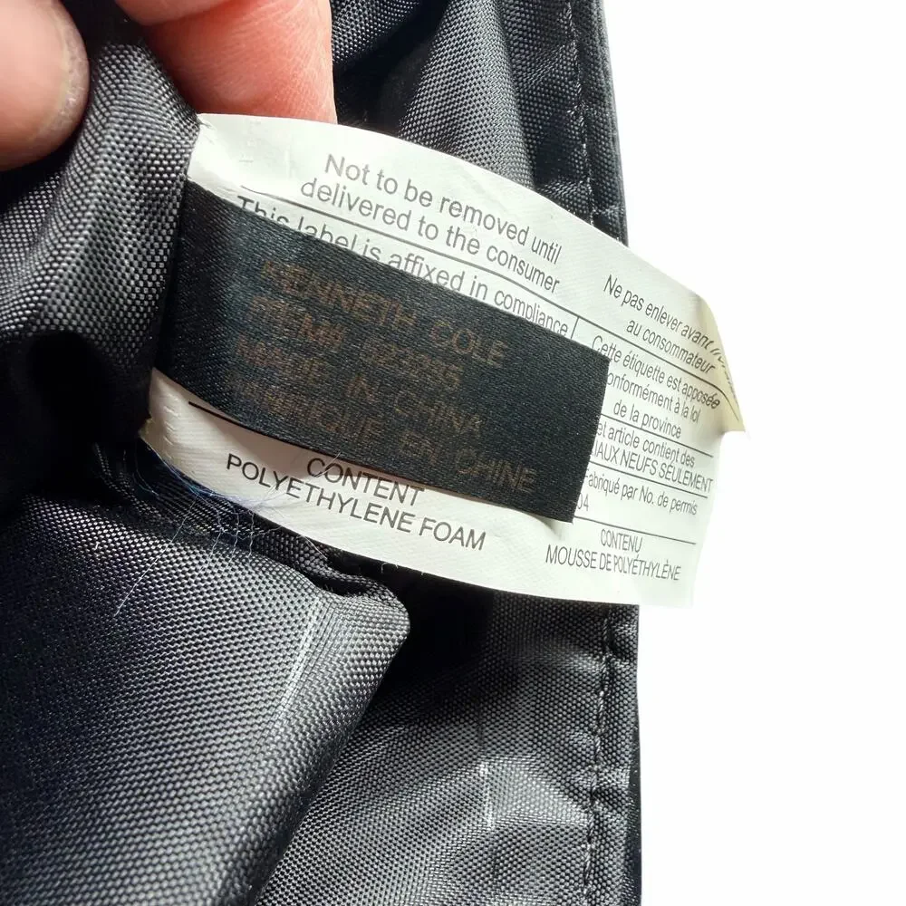 Kenneth Cole Reaction Black Leather Messenger Laptop Bag Crossbody